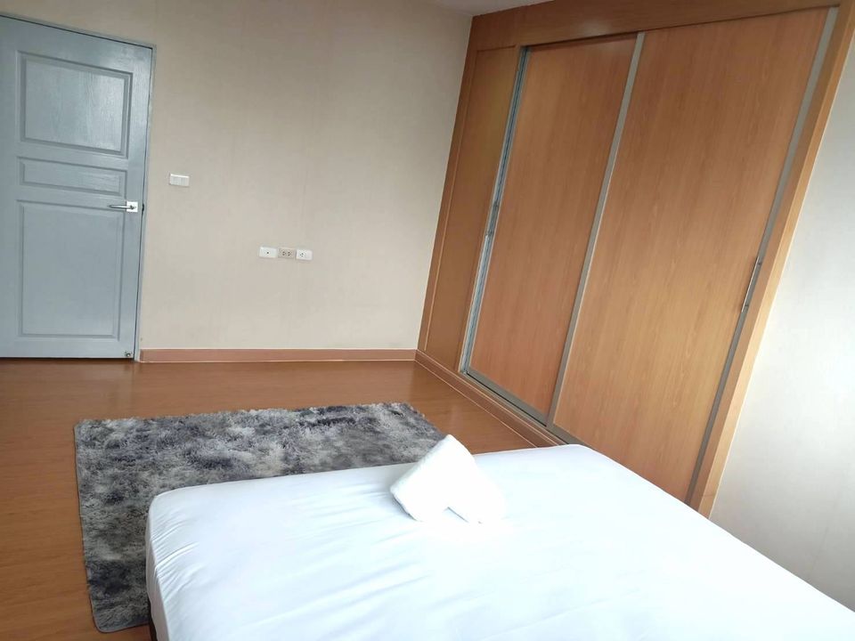 เดอะ วอเตอร์ฟอร์ด ไดมอน ทาวเวอร์ [The Waterford Diamond Tower]
