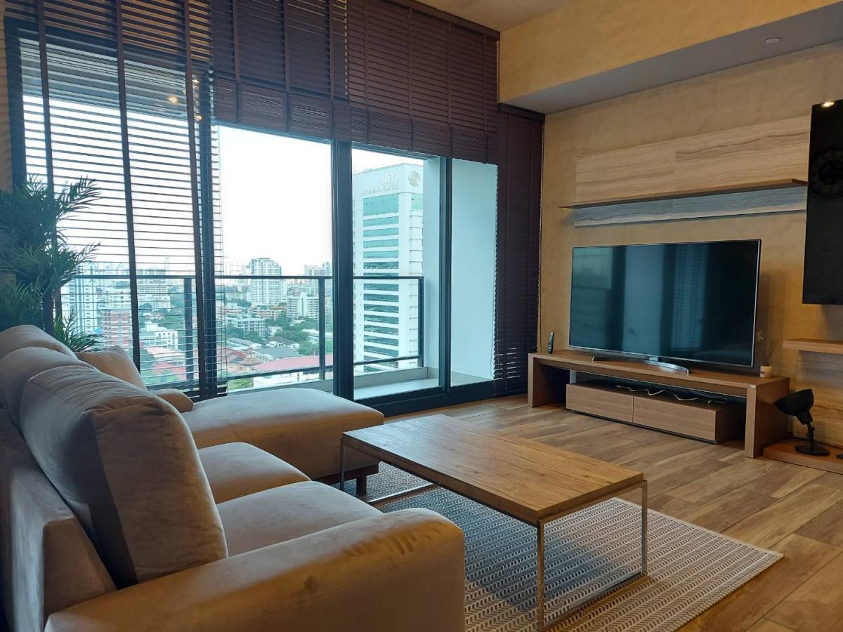 เดอะ ลอฟท์ อโศก [The Lofts Asoke]