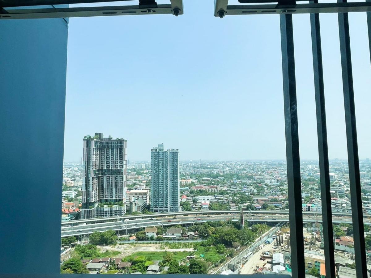 เมโทร สกาย สาทร-วุฒากาศ [METRO SKY SATHORN-WUTTHAKAT]