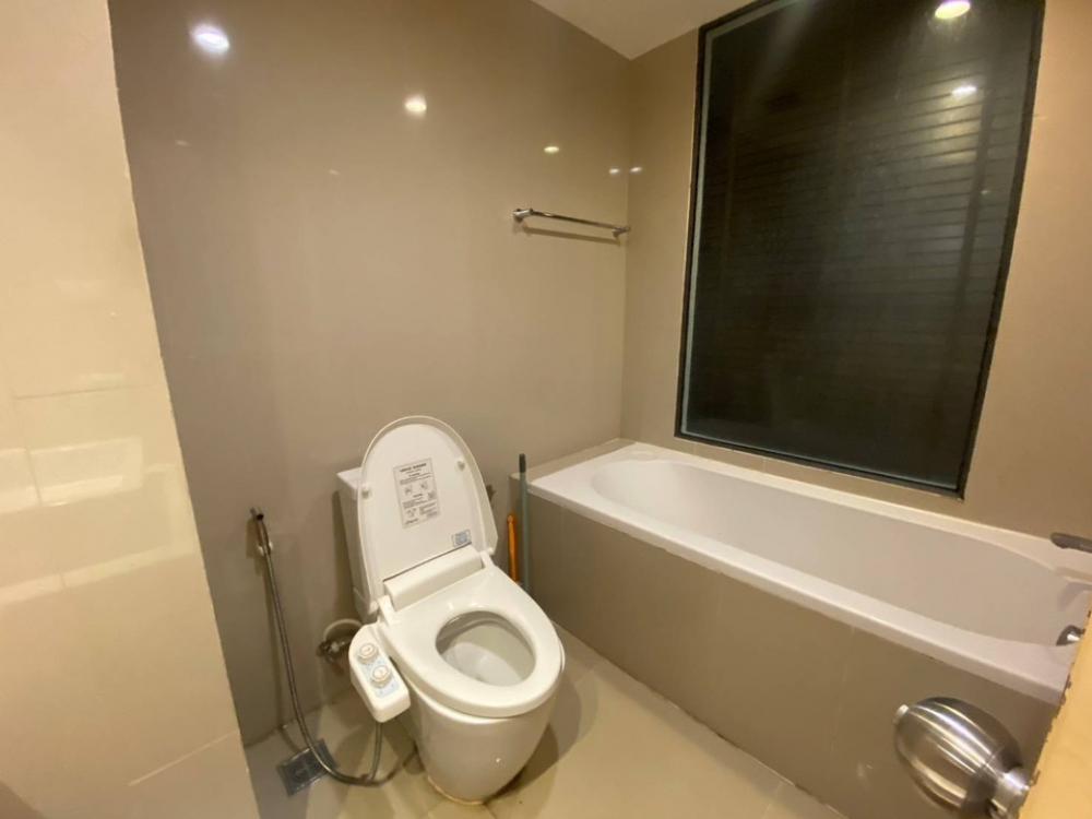 ดี 25 ทองหล่อ [D 25 Thonglor]