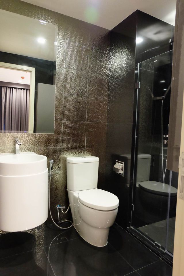 ริทึ่ม สุขุมวิท 36-38 [Rhythm Sukhumvit 36-38]