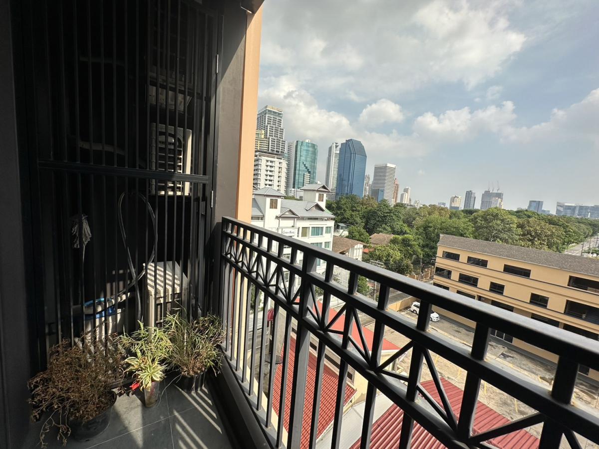 เวนิโอ สุขุมวิท 10 [Venio Sukumvit 10]