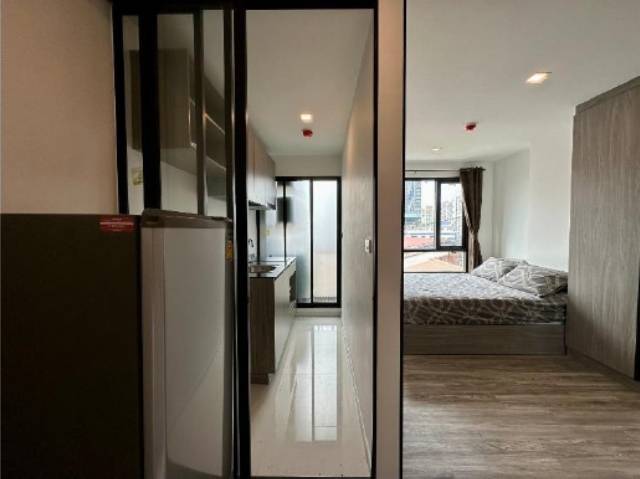 บี ลอฟท์ ไลท์ สุขุมวิท 115 [B Loft Lite Sukhumvit 115]