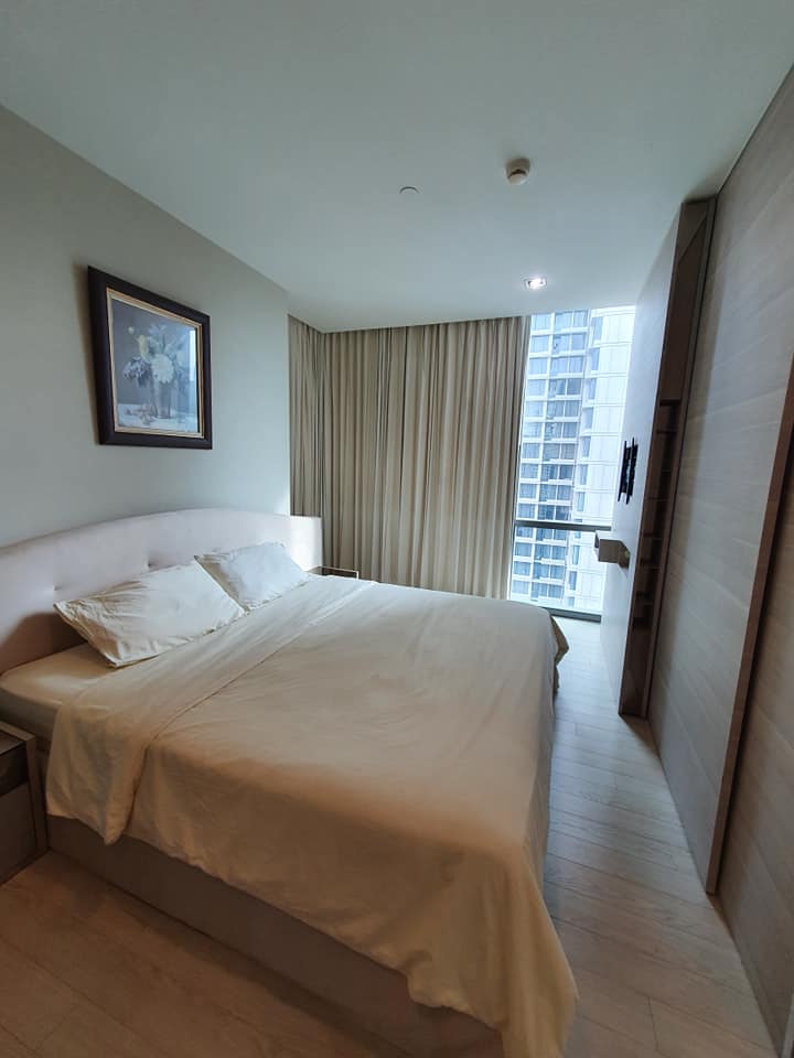เดอะรูม สุขุมวิท 21 [The Room Sukhumvit 21]