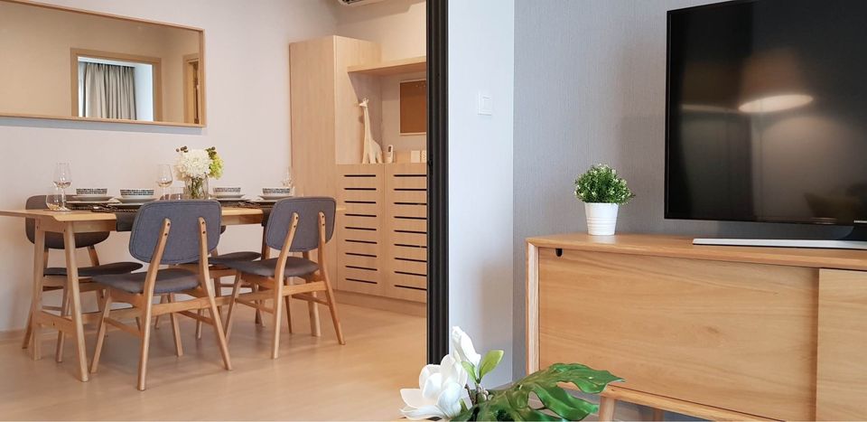 ไลฟ์ สุขุมวิท 48 [Life Sukhumvit 48]