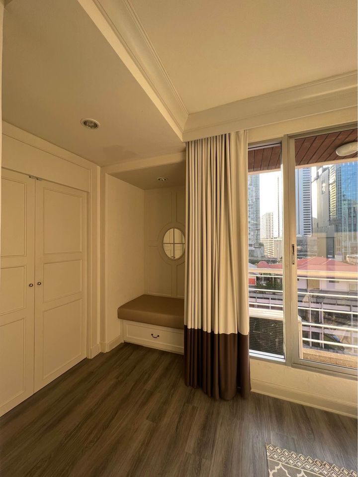 ปทุมวัน รีสอร์ท [Pathumwan Resort]