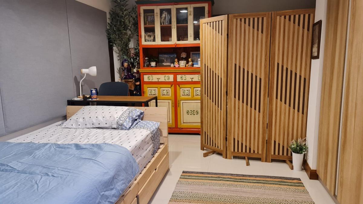 ไบรท์ตั้น เพลส [Brighton Place]