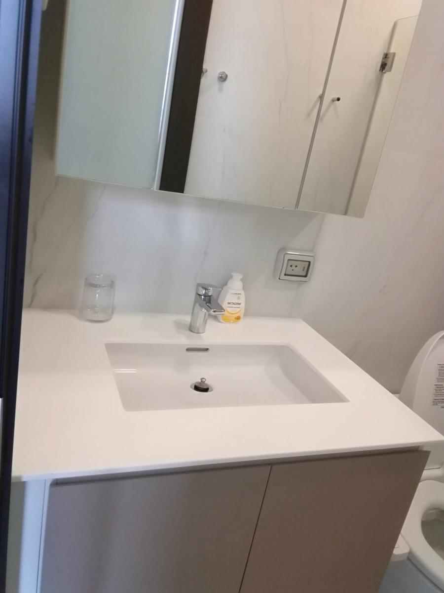 ชีวาทัย เรสซิเดนซ์ อโศก [Chewathai Residence Asoke]