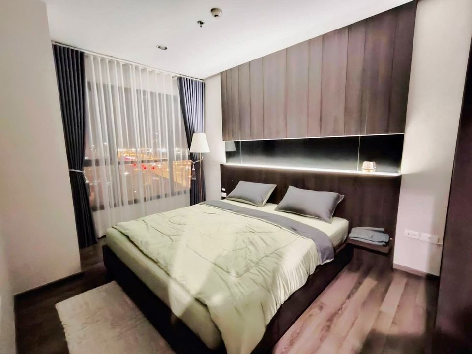 เดอะ เบส พาร์ค เวสต์ สุขุมวิท 77 [The Base Park West Sukhumvit 77]