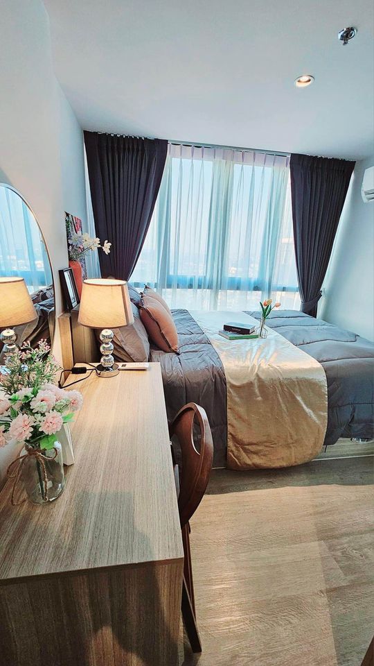 อัลติจูด ยูนิคอร์น สาทร-ท่าพระ [ALTITUDE UNICORN SATHORN-THA PHRA]