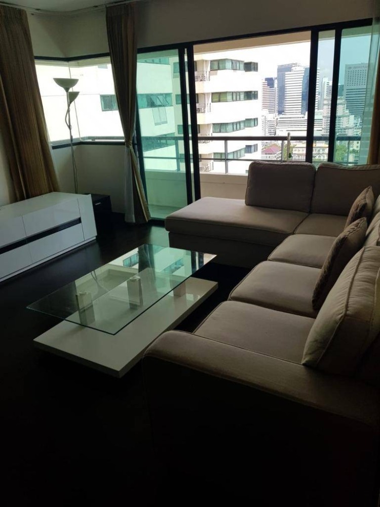 สาทร การ์เด้นท์ [Sathorn Garden]