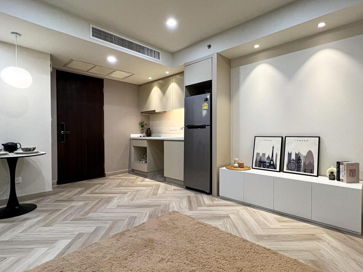 ดิ แอลโคฟ ทองหล่อ 10 [The Alcove Thonglor 10]