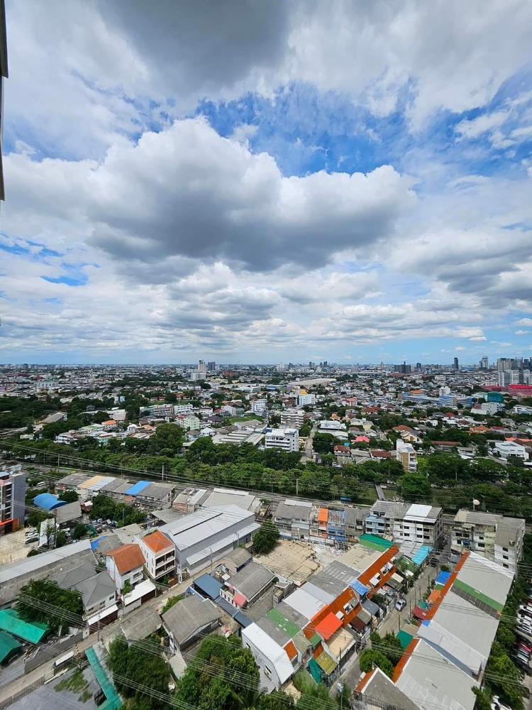 ลุมพินี วิลล์ ประชาชื่น-พงษ์เพชร 2 [Lumpini Ville Prachachuen-Phongphet 2]
