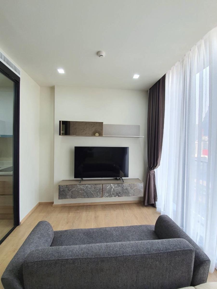โนเบิล อราวน์ สุขุมวิท 33 [Noble Around Sukhumvit 33]