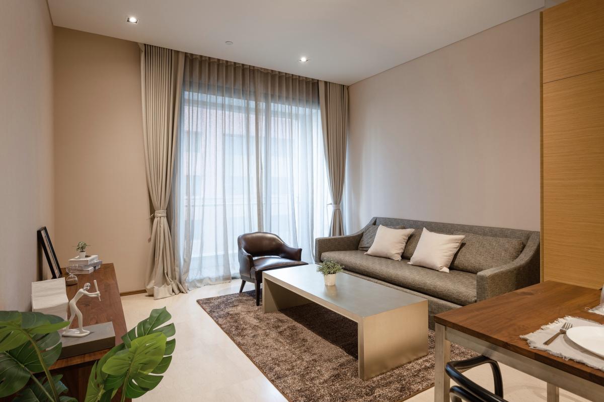 ศาลาแดง เรสซิเด้นซ์ [Saladaeng Residences]