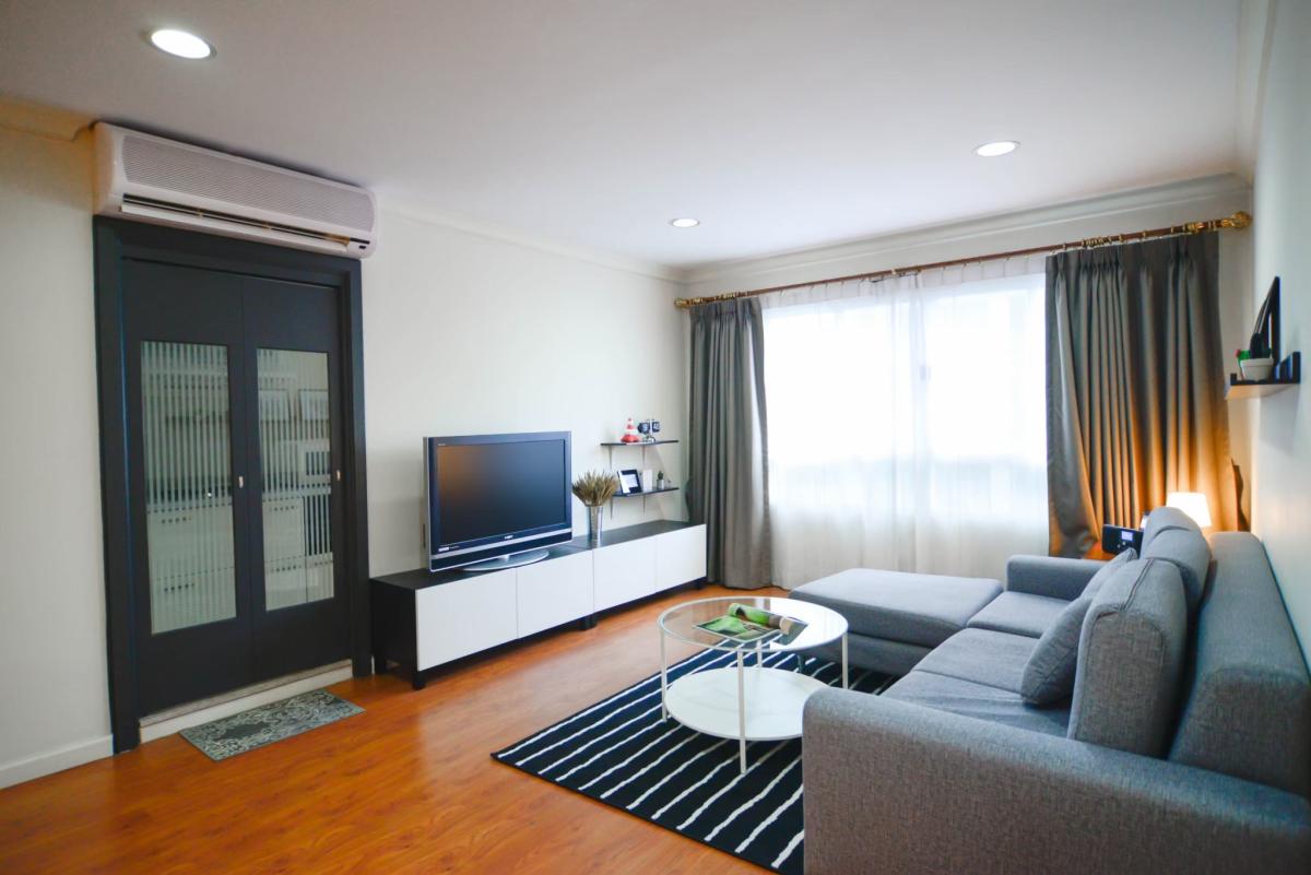 ลุมพินี สวีท สุขุมวิท 41 [Lumpini Suite Sukhumvit 41]