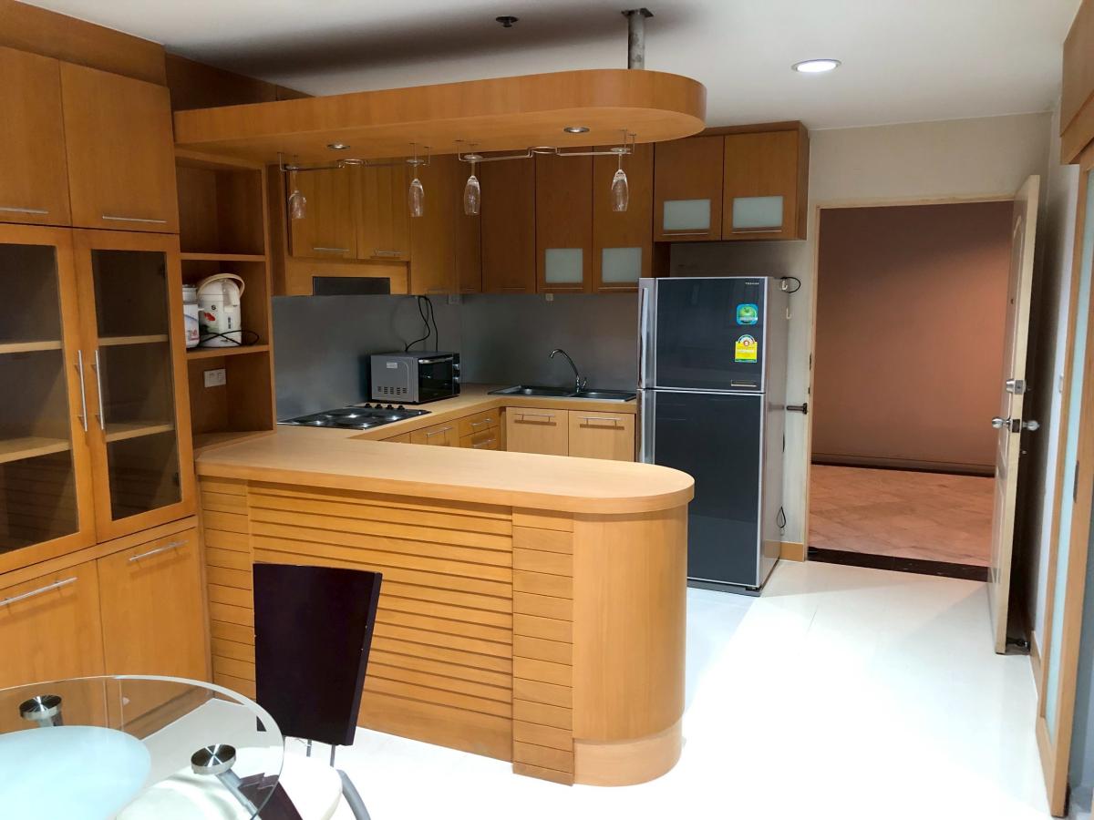 สเตท ทาวเวอร์ [State Tower]