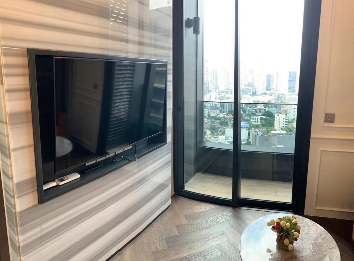 ดิ เอส สุขุมวิท 36 [The Esse Sukhumvit 36]