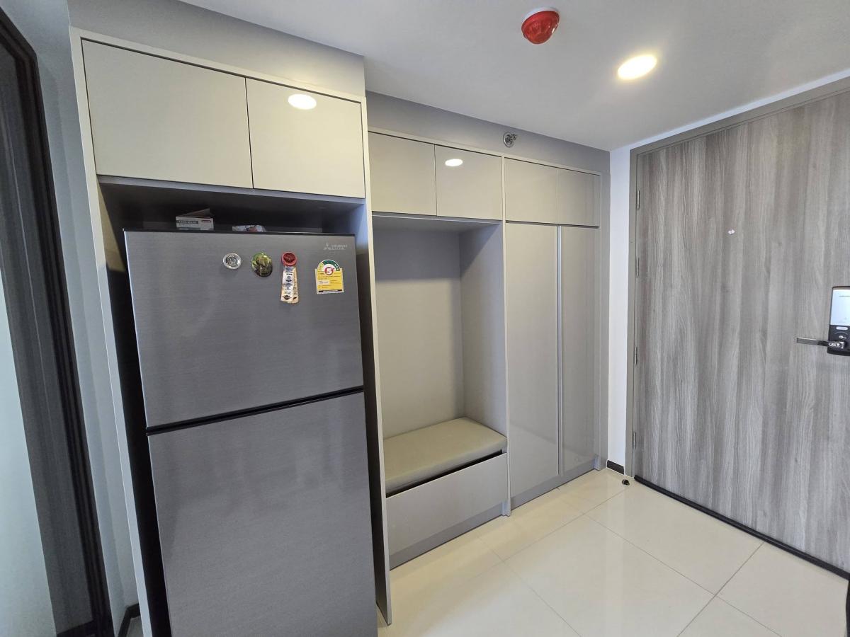 ไนท์บริดจ์ สเปซ รัชโยธิน [KnightsBridge Space Ratchayothin]