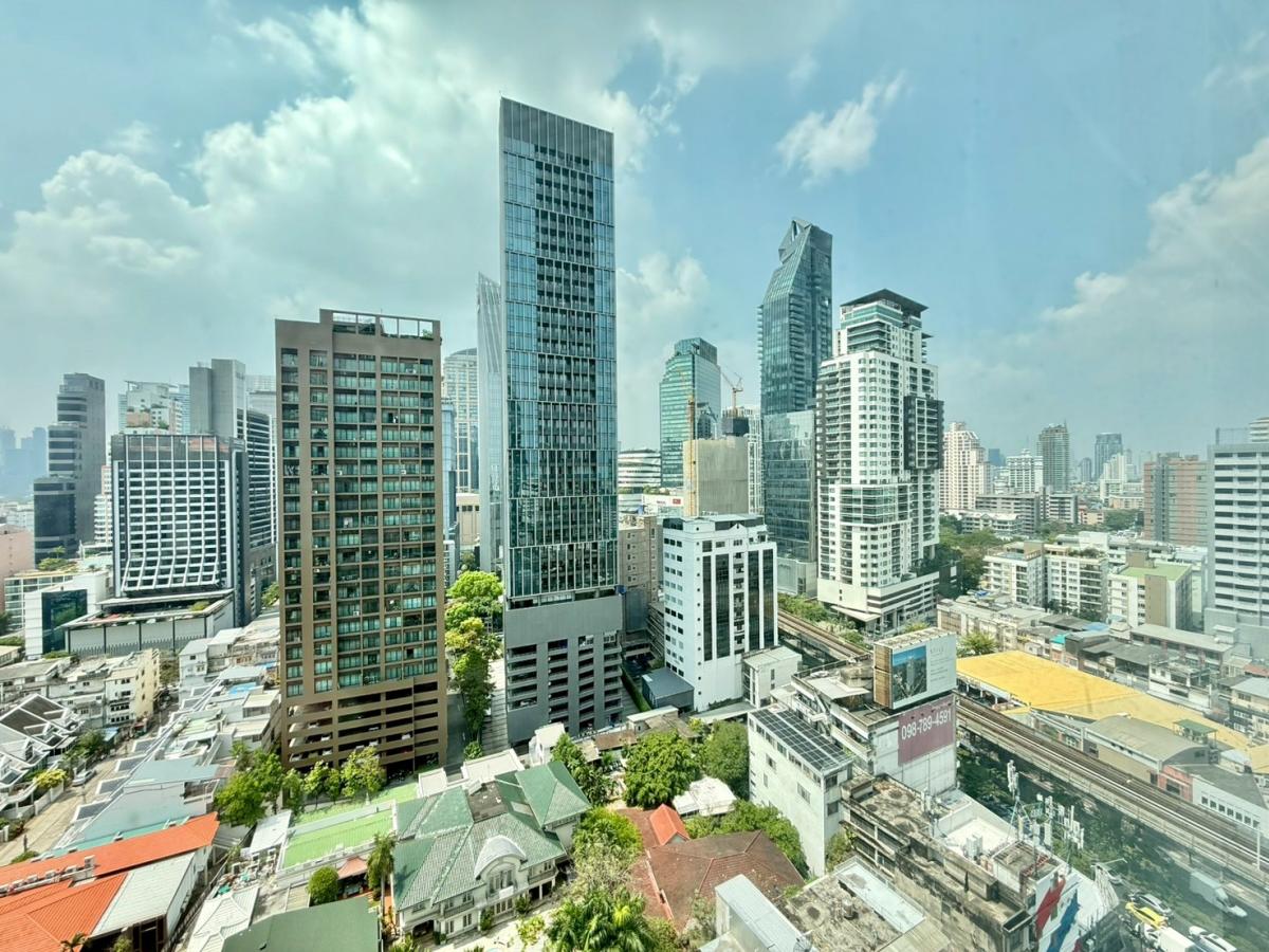 ดิ แอดเดรส สุขุมวิท 28 [The Address Sukhumvit 28]