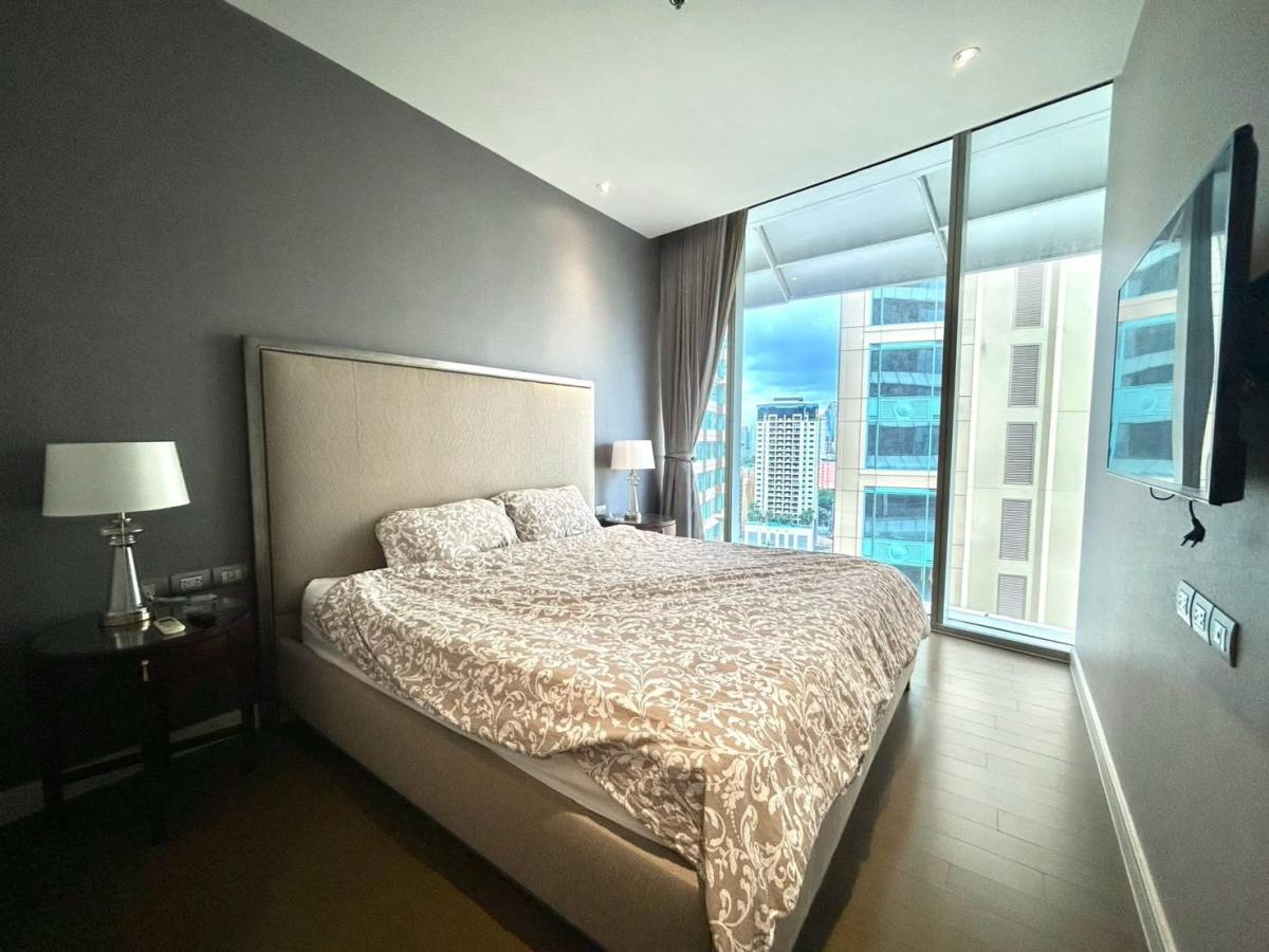 แมกโนเลียส์ ราชดำริ บูเลอวาร์ด [Magnolias Ratchadamri Boulevard]