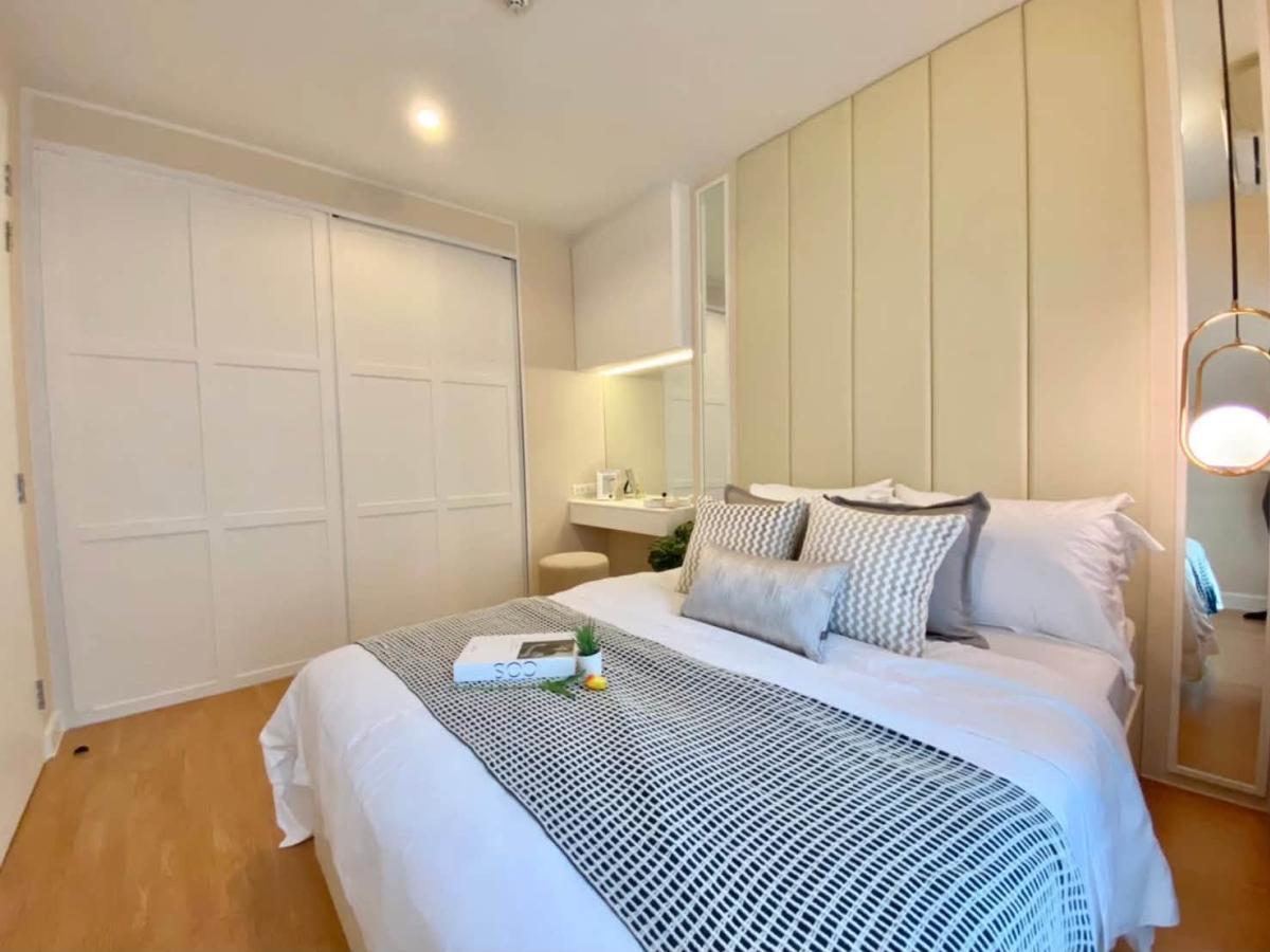 เดอะ พาร์คแลนด์ แกรนด์ อโศก-เพชรบุรี [The Parkland Grand Asoke-Phetchaburi]