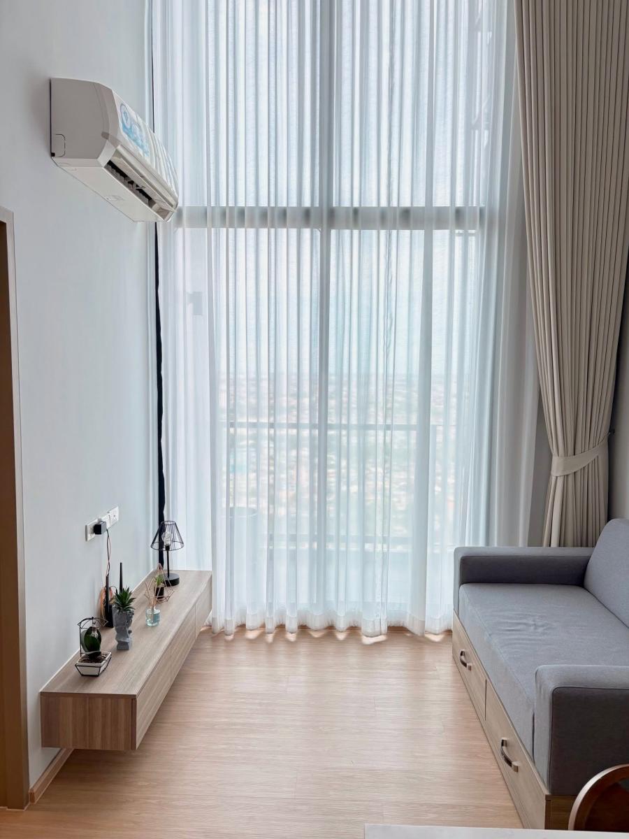 อัลติจูด ยูนิคอร์น สาทร-ท่าพระ [ALTITUDE UNICORN SATHORN-THA PHRA]