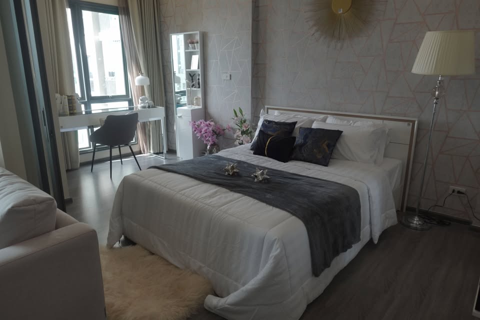 เดอะริช สาทร - ตากสิน [The Rich Sathorn – Taksin]