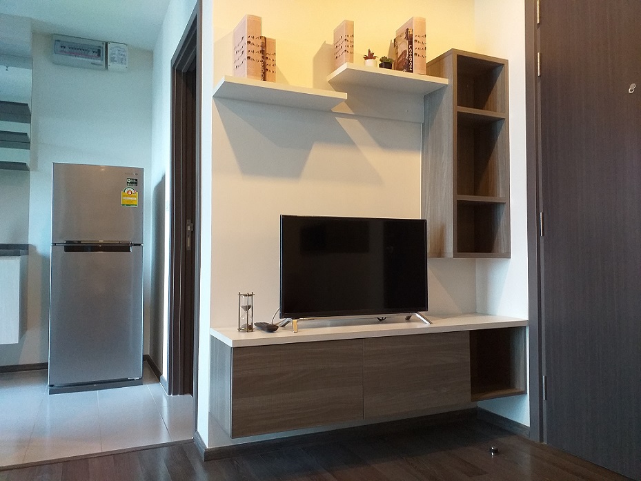 เดอะ เบส พาร์ค เวสต์ สุขุมวิท 77 [The Base Park West Sukhumvit 77]