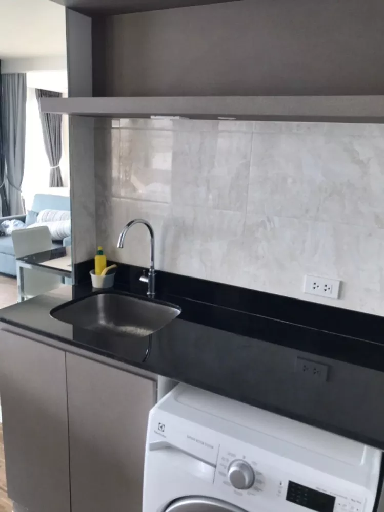 ดิ อัลติเมท ริเวอร์ บีช [THE ULTIMATE RIVER BEACH CONDO]