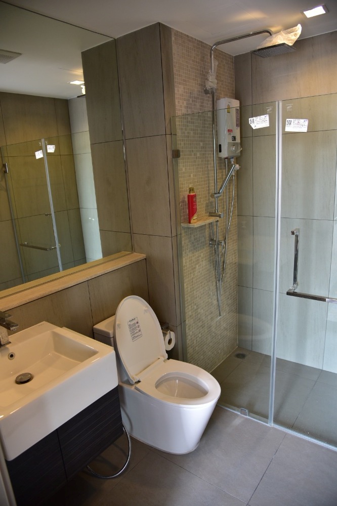 เดอะ โพลิแทน รีฟ [The Politan Rive]