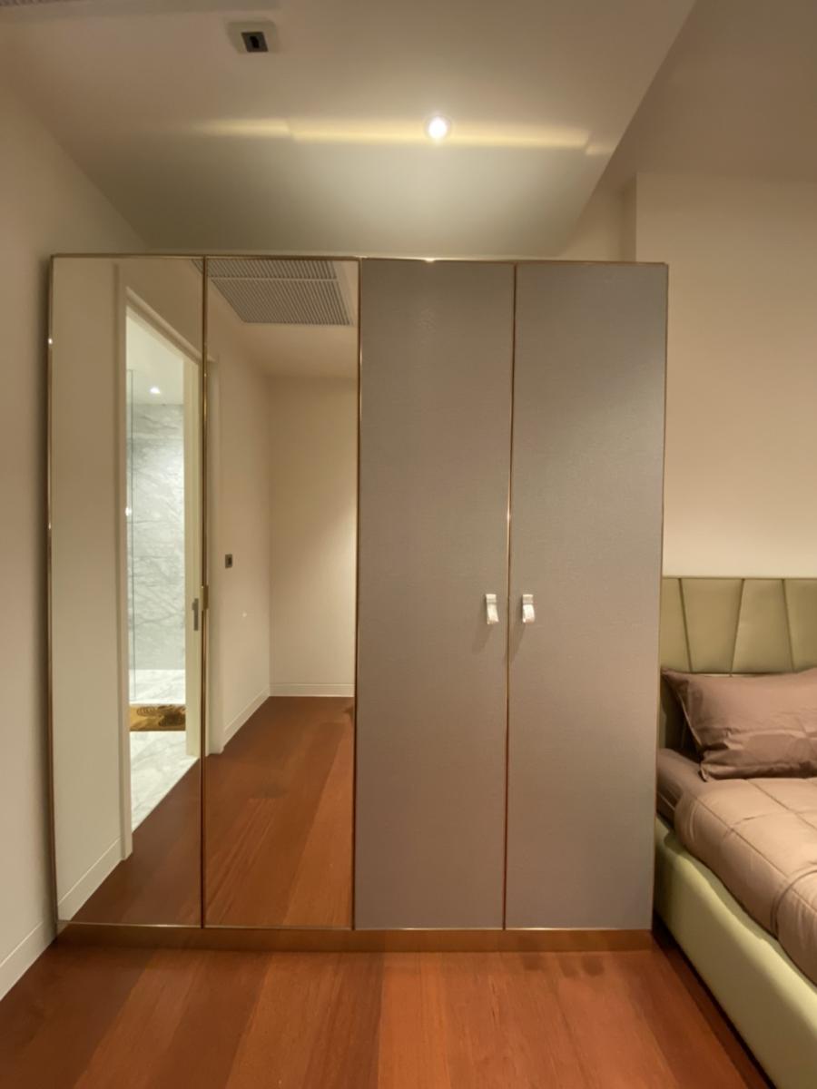 คุณ บาย ยู คอนโดมิเนียม [Khun By Yoo Condominium]